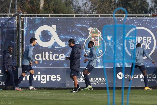 太狠了！波尔图加时末段造点机会摩纳哥赛前回应争议，今晨勒沃库森备战欧冠(本西蒙斯最新消息今天)